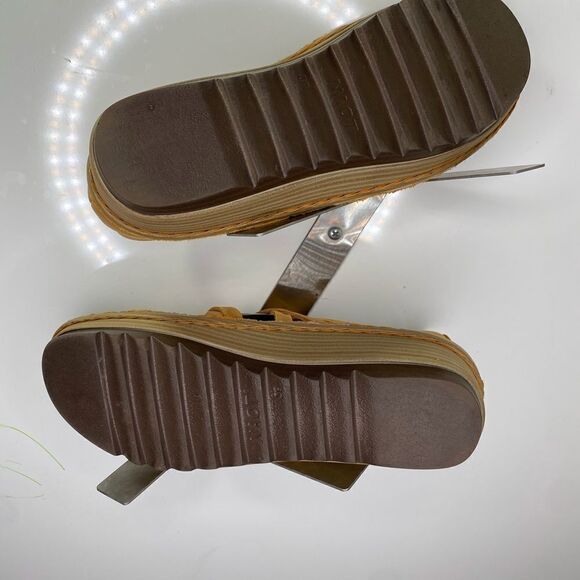 Naot Women's 8 8.5  EU 39 Yarrow Camel Tan Lace Up Ghillie Wedge Sandals - Picture 4 of 5